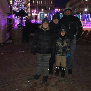 Meet your Posher, Crystal